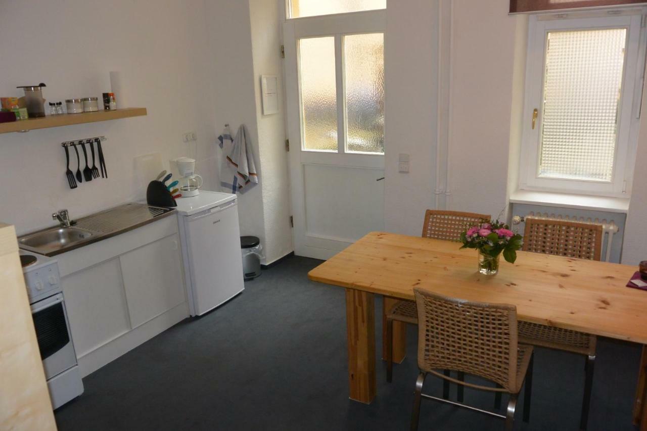 Apartment Esmarchstrasse 12